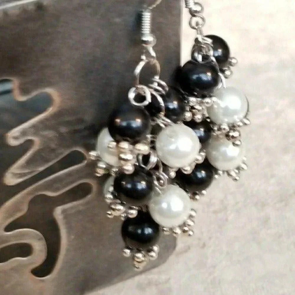 Fancy Glass Grape Cluster Earrings Black White - Picture 6 of 6